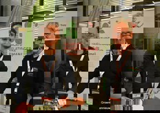 Robin Stolk (Van der Avoird Trayplant) en Jan Robben (Flevo Berry)