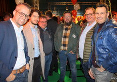 Twan Bongers (ZON) met Jurgen en Jo Deveux van LGF Quality, Michael Meijboom (ZON) en Peter Breels en Gert Mellebeeckx van Groupe de Witte - Rodiers