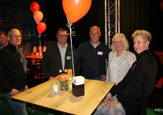 Ron Peeters, Peter Jeuken, Harrie Linssen, Angelique Jeuken en Liesbeth Beijen