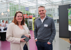 Inge Luimes (Oxin Growers) en Erik Franzen (Scherpenhuizen)