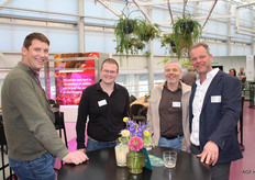 Peter Veenman (Kwekerij Roodpunt), Nick Solleveld, Maarten Vooijs (Peq) en Chris Groot (AGF-Direct)