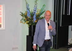 Ton vertelde dat Oxin dit jaar de omzetgrens van de 1 miljard gaat halen