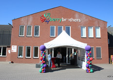 Het ontvangstcomité staat klaar