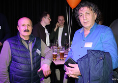 Cuma van Bani Groente en Fruit Groothandel en Yusuf Camlidag van Yurohat