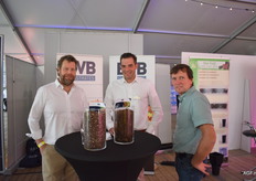 BVB Substrates: Eric Boot en Erwin Dekkers en Rob van de Meulengraaf (klant)