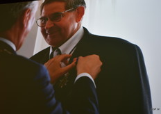 Ton Holthuijsen werd vorige week Ridder in de orde van Oranje Nassau. Dit vanwege zijn brede maatschappelijke inzet en betrokkenheid.