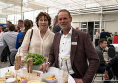 Gijbert Kreling, een van de winnaars, met z’n vrouw