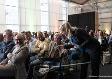 En zelfs de oudste aanwezige las nog een toepasselijk rijmpje voor