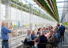 Volop media-aandacht voor het ontbijt voor deelnemers, sponsoren en andere genodigden voor Kom in de Kas.