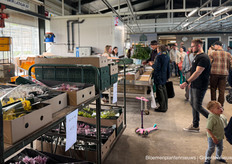 En natuurlijk waren de prachtige cymbidium ook te koop voor de bezoekers