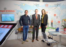 Conrad v. Dooren, Michael Visser en Esther van Winden bemande de mooie stand van Royal Brinkman.