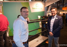 Ben Nuyens (Kwekerij Truyenberg) en Leon Verkoelen (Berkvens). Ben heeft inmiddels, tot groot genoegen van zjin medewerkers, al twee Control Lifts rijden