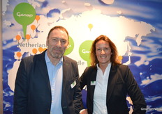 Simon Jones en Miryam van Elten van Genap