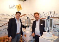 Dennis Janmaat en Martin van Ginkel van Gavita.De plagerijen, over en weer, zijn niet van de lucht. Gelukkig kunnen ze allebei een stootje hebben ;-)