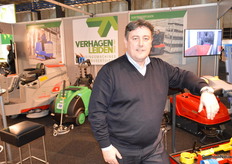 Oscar Sprenkels, Verhagen Leiden, staat bij hun vertrouwde assortiment in de stand