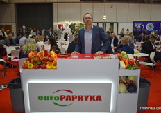 Andrzej Mierzejewski van Euro Papryka. Zij exporteren Poolse paprika's en andere groenten.