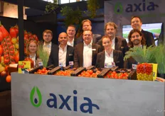 Het team van Axia present op de show