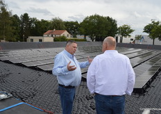 CEO Hedwig van Roy van Connectum in gesprek met Henk van Tuijl van AgrowSer/VDH