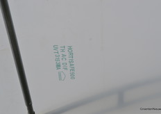 Op de kas zit diffuus folie. Transparant folie kan ook, voor wie nog iets vroeger in het jaar in productie zou willen een optie.