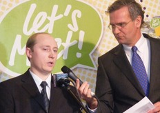 Volkert den Engelsman van Eosta interviewt president Poetin (look-a-like).