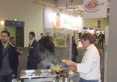 Peter Quik jr. promoot Quickly best sellers