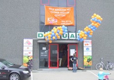 Deluap had haar actie gekoppeld aan een actie voor Kika. Nieuwe (smoothie-)fruitmixpakketten en groentemixpakketten werden tijdens de Open Dag te koop aangeboden tegen inkoopprijzen. De opbrengst werd gedoneerd aan de Stichting KiKa. Voordelig voor de bezoeker omdat de inkoopprijzen ver onder de winkelprijzen liggen en tevens steunen zij met hun aankoop ook nog eens een goed doel!