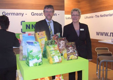 Han van de Vreede en zijn Deense collega Lene Hulten van NNZ