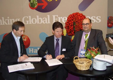 Even tegelijk tekenen...