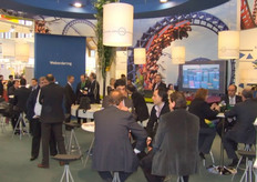 Voor elke roulatie met het Euro Pool Systeem die tijdens de beursdagen van de Fruit Logistica gebeurt, maakt Euro Pool een kwart eurocent over voor Haïti. Het bedrijf wil zo tijdens de beurs nogmaals aandacht vragen voor de slachtoffers van de ramp.