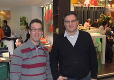 Corne Ooms met een preiteler van BestelVers op de beurs