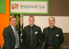 Gerard Vrasdonk met zijn zoon en broer Jan