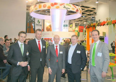 Olympic Fruit en TNI