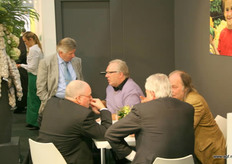 Telers zoeken elkaar op bij Hans van Luijk, VDN