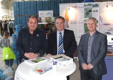 BE de Lier ging als hoofdaannemer op zoek naar lokale leveranciers. Die vond Dirk Brandhorst (midden) onder andere in Arjan Mechielsen (links) en Dirk van der Slink (Colijn IT)