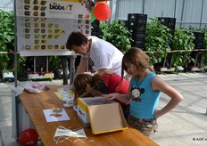 Kinderen krijgen beeld bij de biologische bestrijding