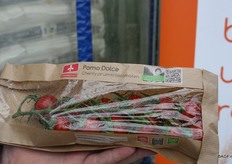 Philip van Antwerpen op de verpakking met QR-code