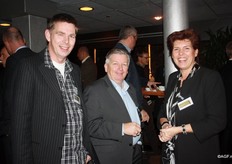 Peter Duijvestijn (tomatenkwekerij Gebr. Duijvestijn) Cor van der Kaaij en Angelique Bakker (beide van Kaaij Group)