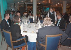 Diner op het landgoed.