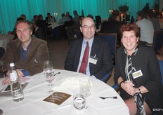 Henk van Dongen (fresh retail), Sean Gardner (Monsanto) en Angelique Bakker (Kaaij Group)