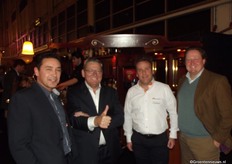 Onderonsje in de schermwereld.