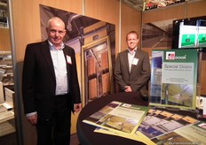 BG Door stond op de Fruit Logistica naast ons. Op de foto Leon Hooghart en Willem van der Does.