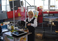 Kookdemo bij kwekerij Den Ouden Paprika in Poortugaal