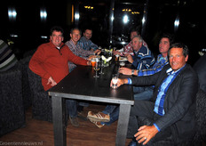 De ploeg van Van der Ploeg, aangevuld met Jan Arkenstijn, Wout Limburg en Jos Kouwenhoven