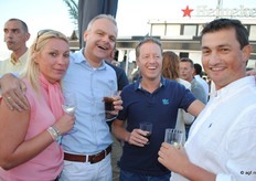 Kim van Harvest House met Gertjan van Valstar, met Rob en Marcel van Combilo