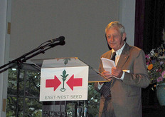 Afsluitende woorden van Simon Groot zelf, over ruim dertig jaar East-West.