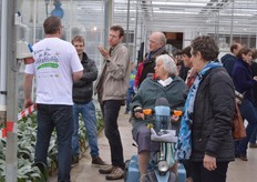 Grote interesse voor de Aechmea Primera's (Bromelia).