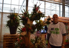 Peter van Winden van Junglestar stond ook in de kas van Benefita om zijn variëteiten van de Bromelia te laten zien.