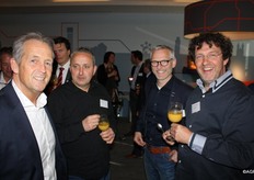 Johan van den Heuvel van A-Ware, Hans van den Heuvel en Frans Jongerius van Aartsenfruit en Marcel van Eeuwijk van Aqui