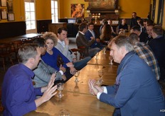 Dat praat makkelijk met een pintje