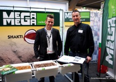 Remco van Dijk van MeeGaa substrates krijgt Albert Dortmans van OrgaPower op bezoek